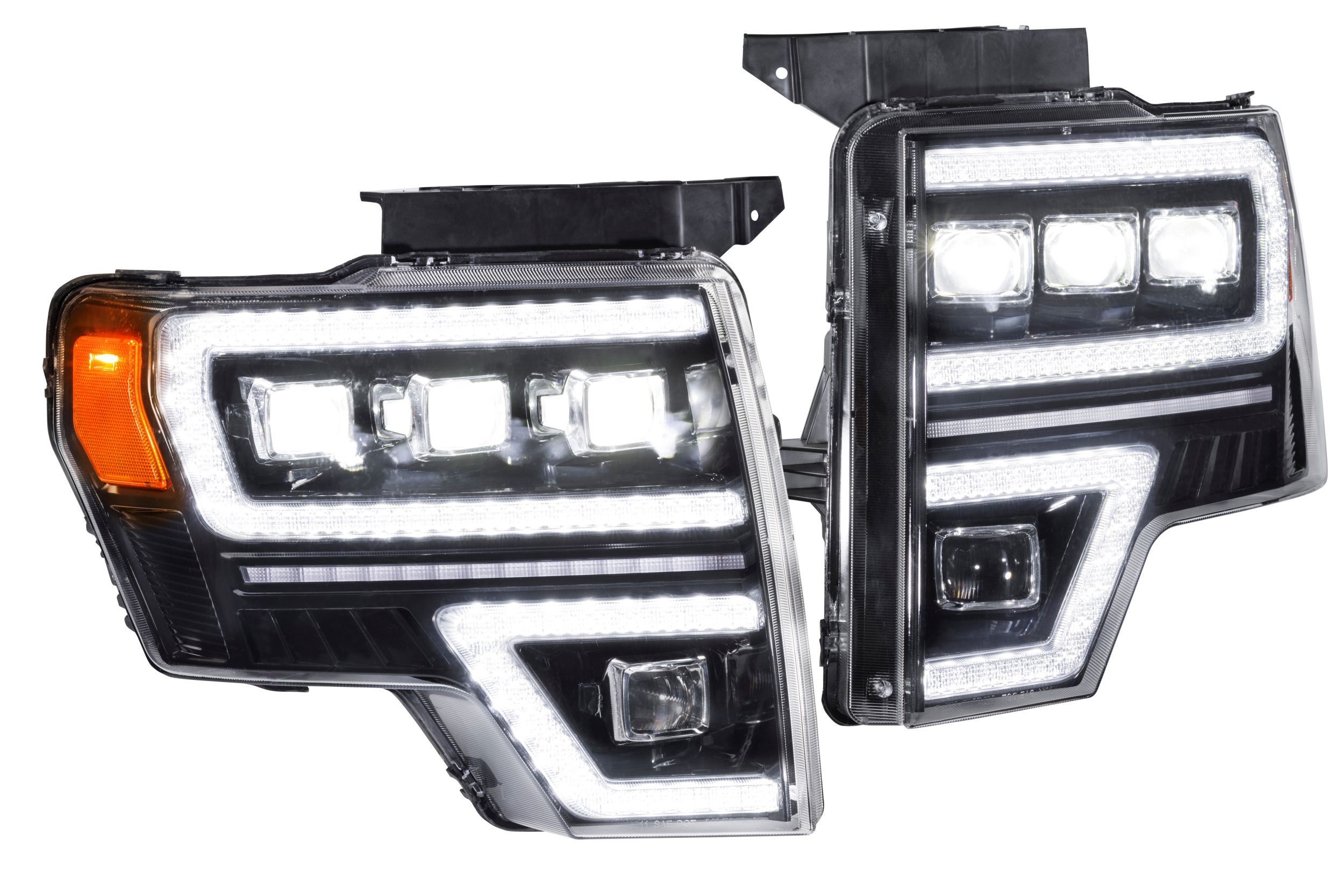 Ford F-150 (09-14) GTR Carbide LED Headlights | GTR.HL35